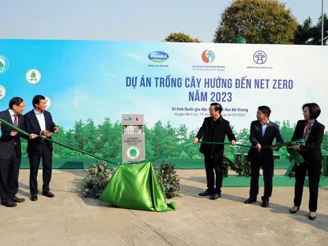 Vinamilk khởi động ‘Hành trình Net Zero 2050’ với sự kiện trồng cây tại Hà Nội