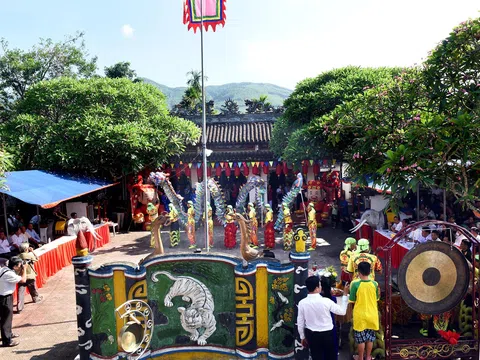 Đặc sắc Lễ hội Điện Trường Bà - Trà Bồng