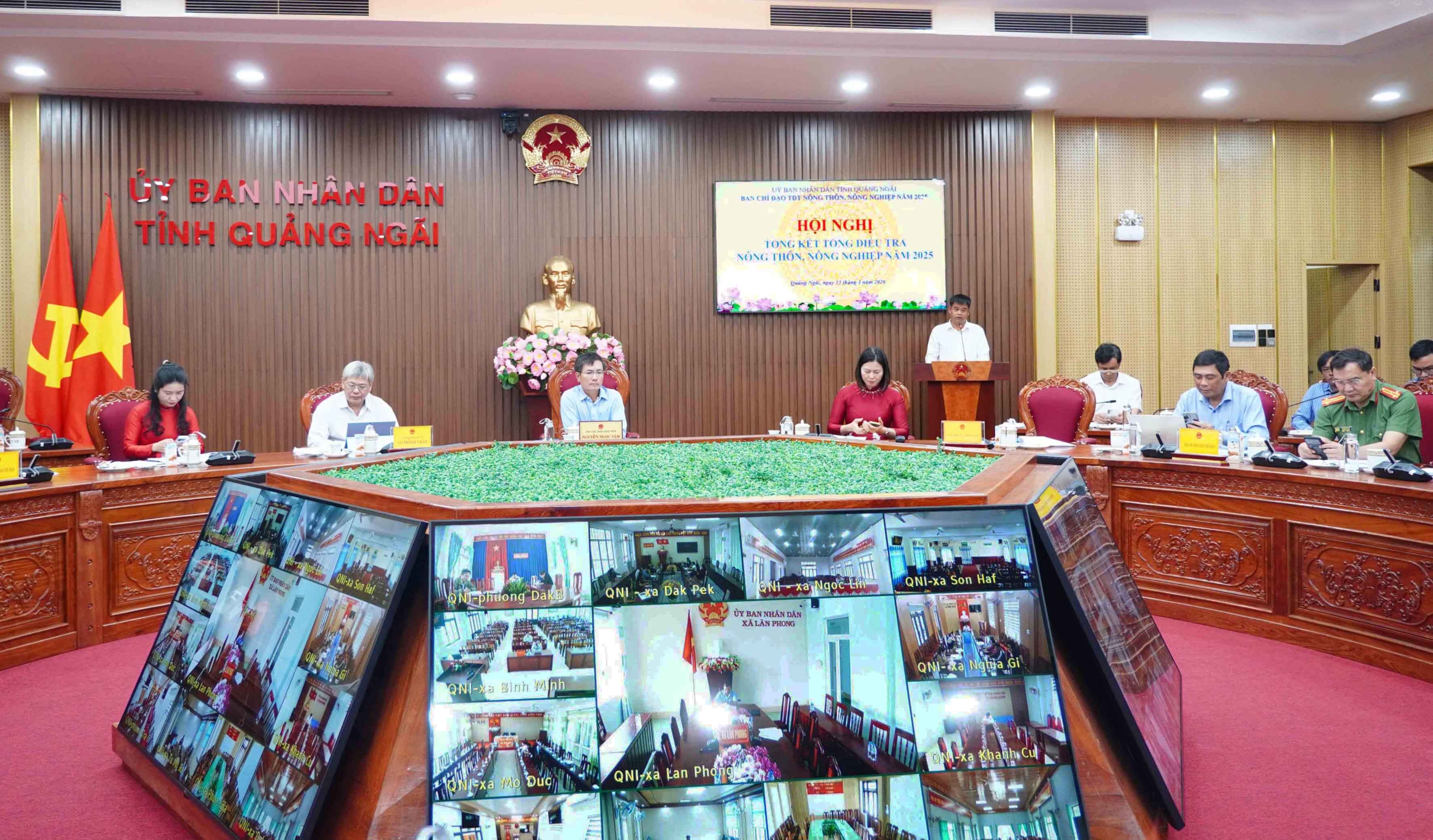 1-quang-canh-hoi-nghi-duoc-to-chuc-truc-tiep-tai-tru-so-ubnd-tinh-1773392866.jpg
