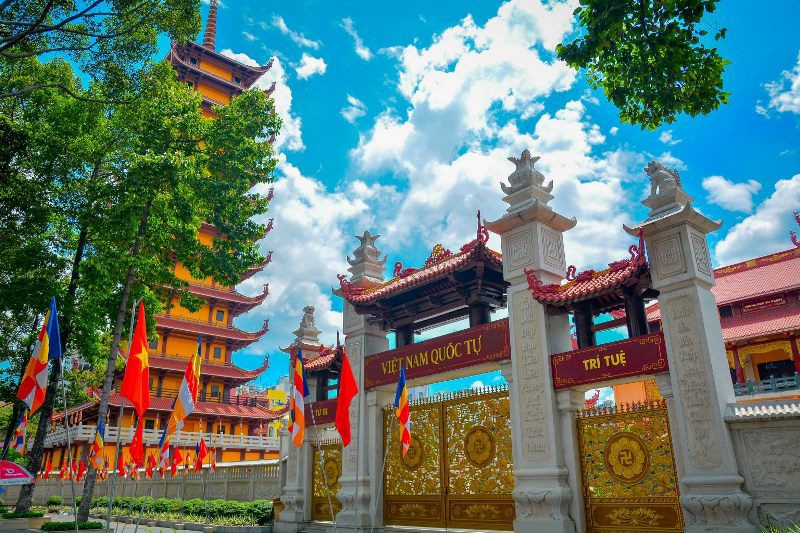 de-nghi-ton-giao-1627830053.jpeg