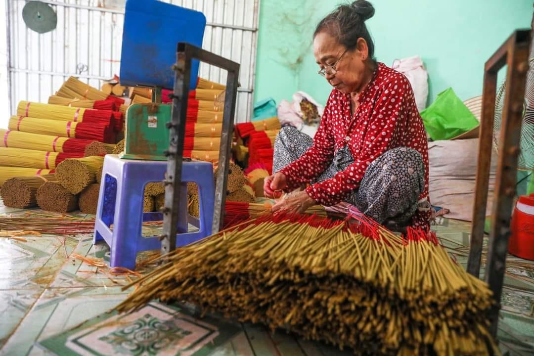 lam-huong-1641002032.jpg