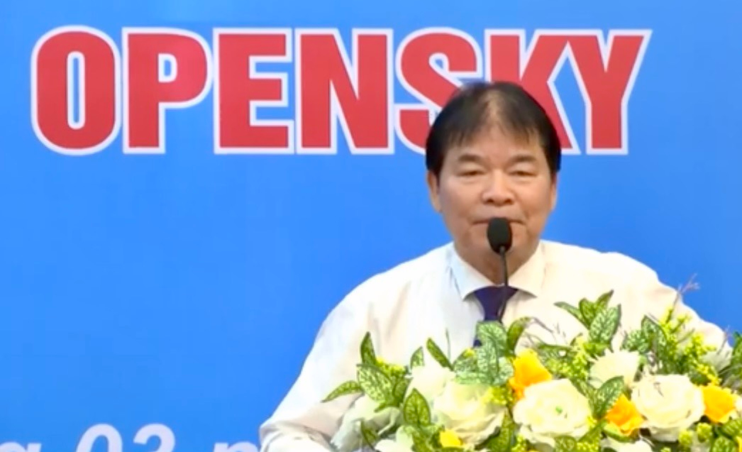 opensky3-1648350980.png