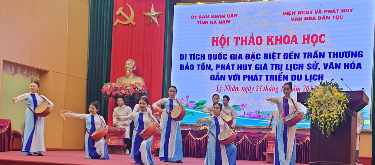 hoi-thao-den-tran-thuong-1703329374.jpg