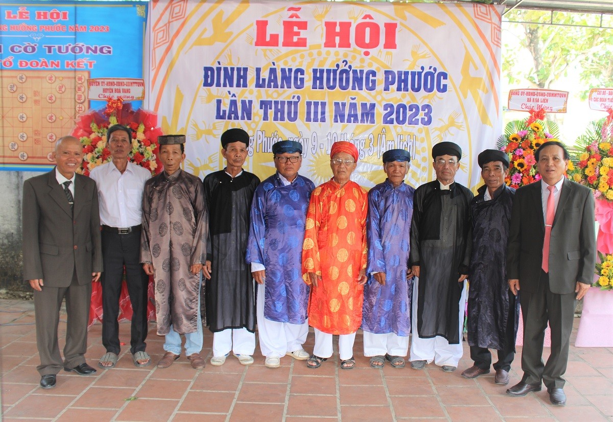 nho-le-hoi-dinh-lang-huong-phuoc-10-1711206234.jpg