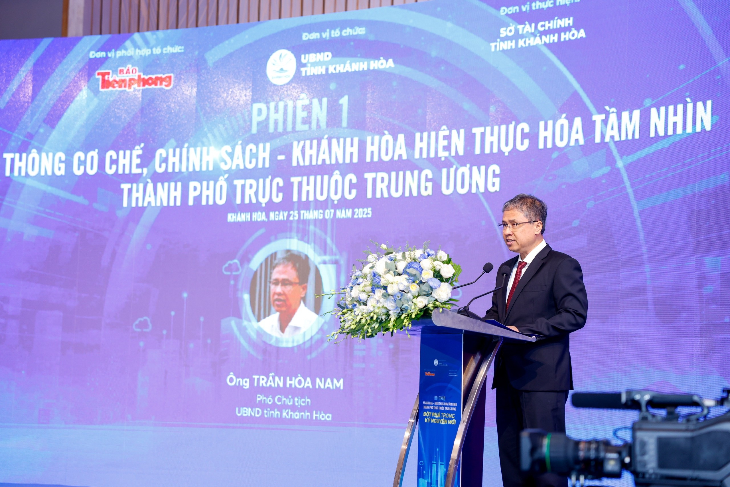 ong-tran-hoa-nam-pho-ct-ubnd-tinh-khanh-hoa-1753415664.jpg