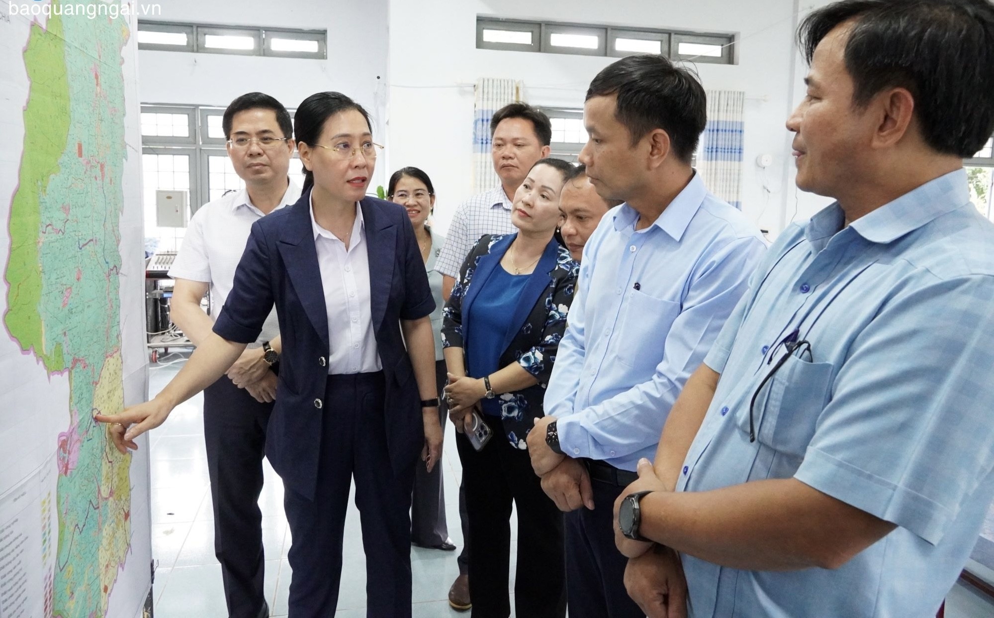 lanh-dao-tinh-quang-ngai-khao-sat-nhiem-vu-phat-trien-kinh-te-xa-hoi-xa-ia-dal-anh-bao-quang-ngai-1765166653.jpg