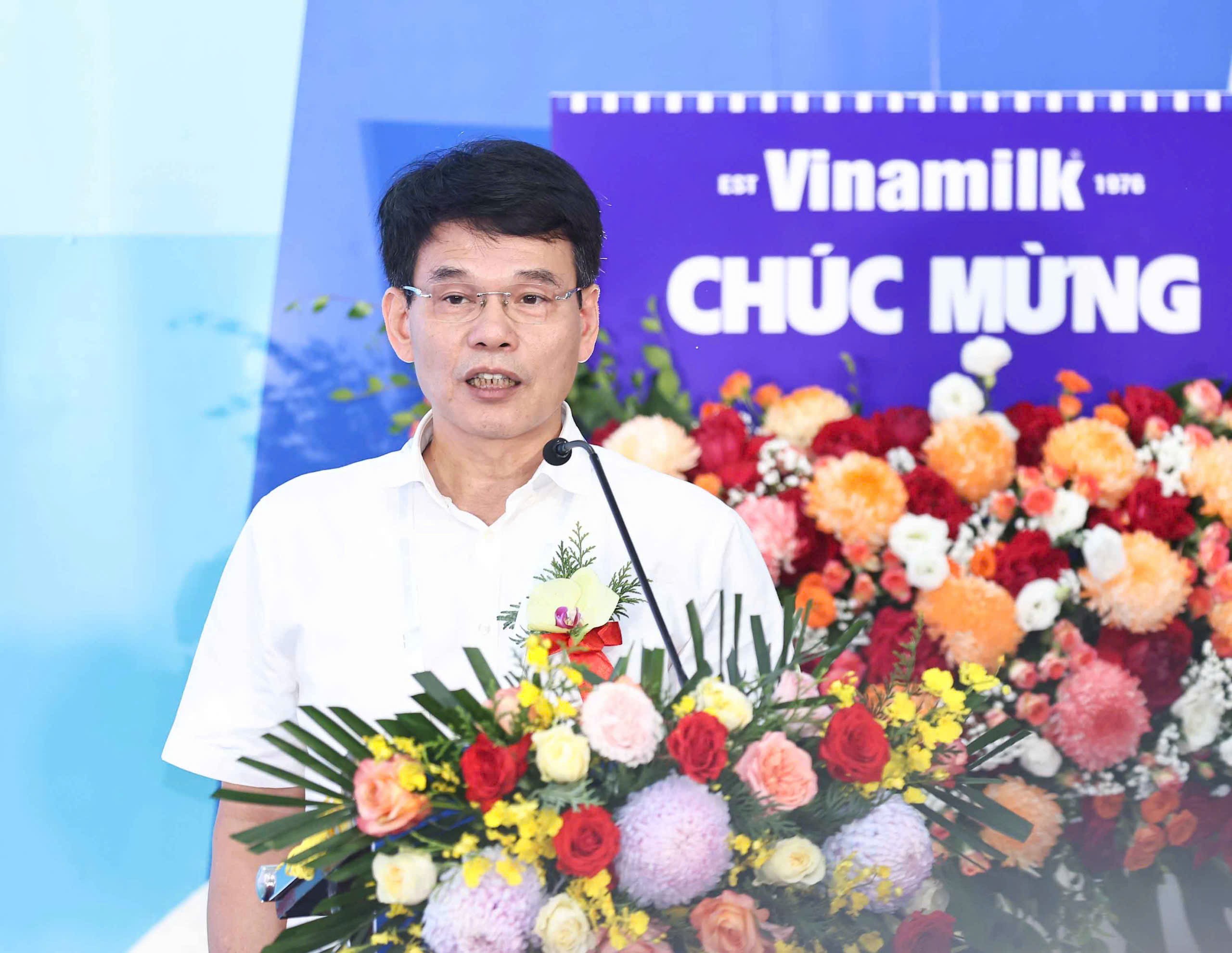 pham-tuyen-giam-doc-chi-nhanh-vinamilk-1779956980.jpg