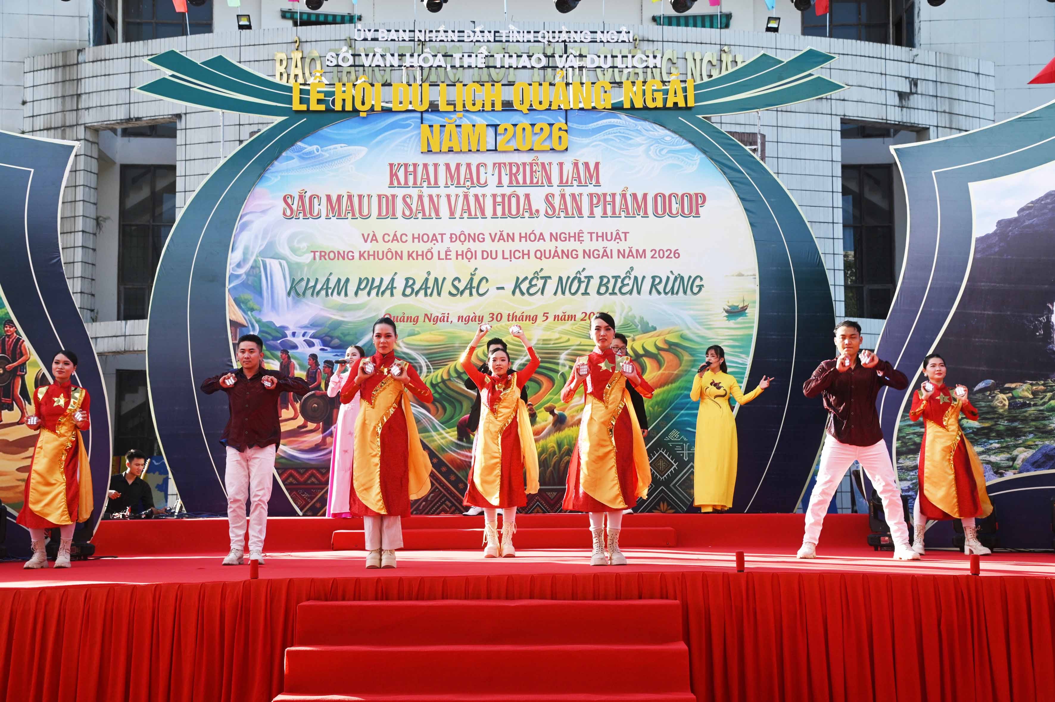 dsc-4562-chuong-trinh-nghe-thuat-1780139919.jpg