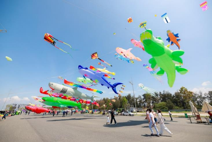 summer-fest-pr7-du-khach-phan-khich-dl-update2269-1780744713.png