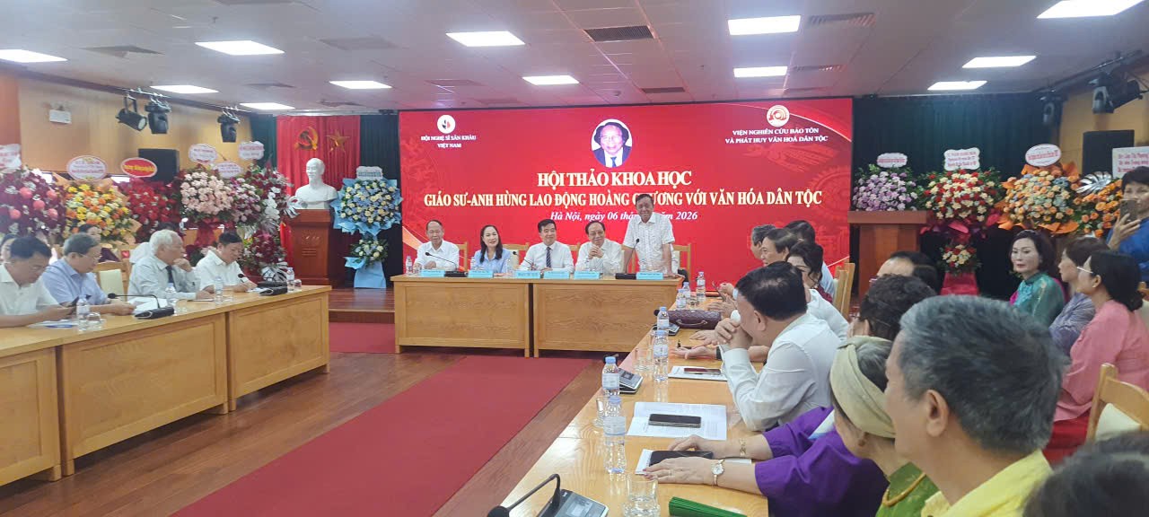 hoi-thao-hoang-chuong-1780800975.jpg