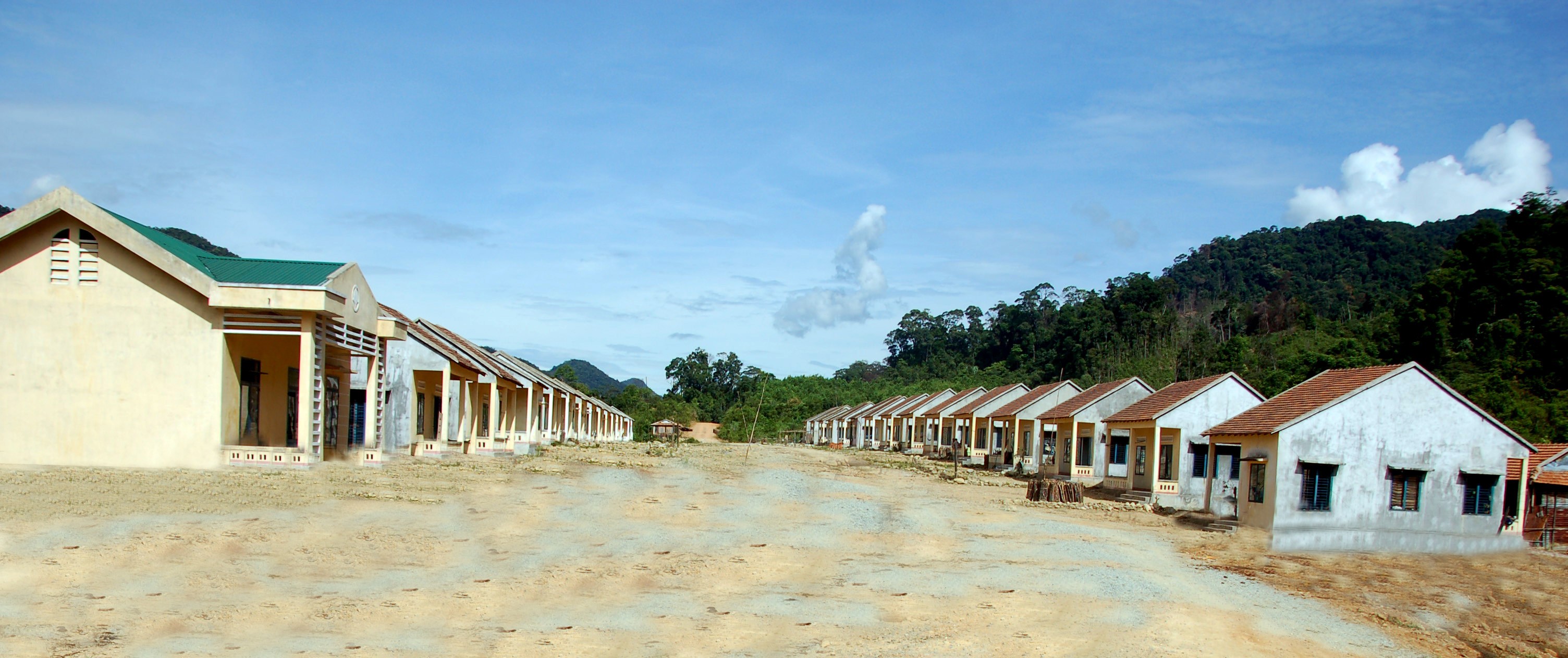 6-khu-nha-tai-dinh-cu-cho-nhan-dan-xa-tra-thuy-tra-bong-do-cong-ty-dtxd-thien-tan-xay-dung-cap-cho-ba-con-o-on-dinh-cuoc-song-lau-dai-1781147496.jpg