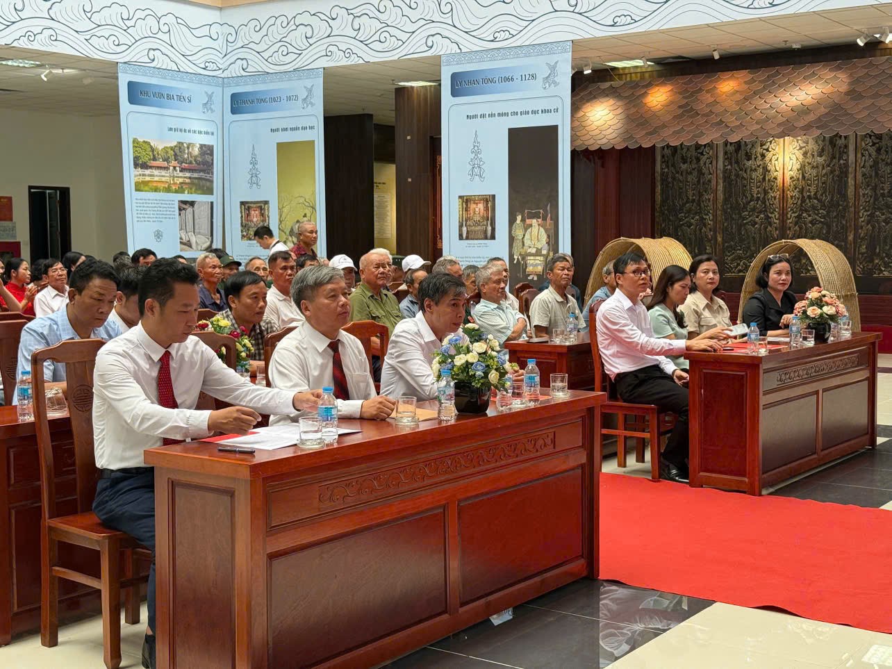 van-mieu-1-1783081371.jpg