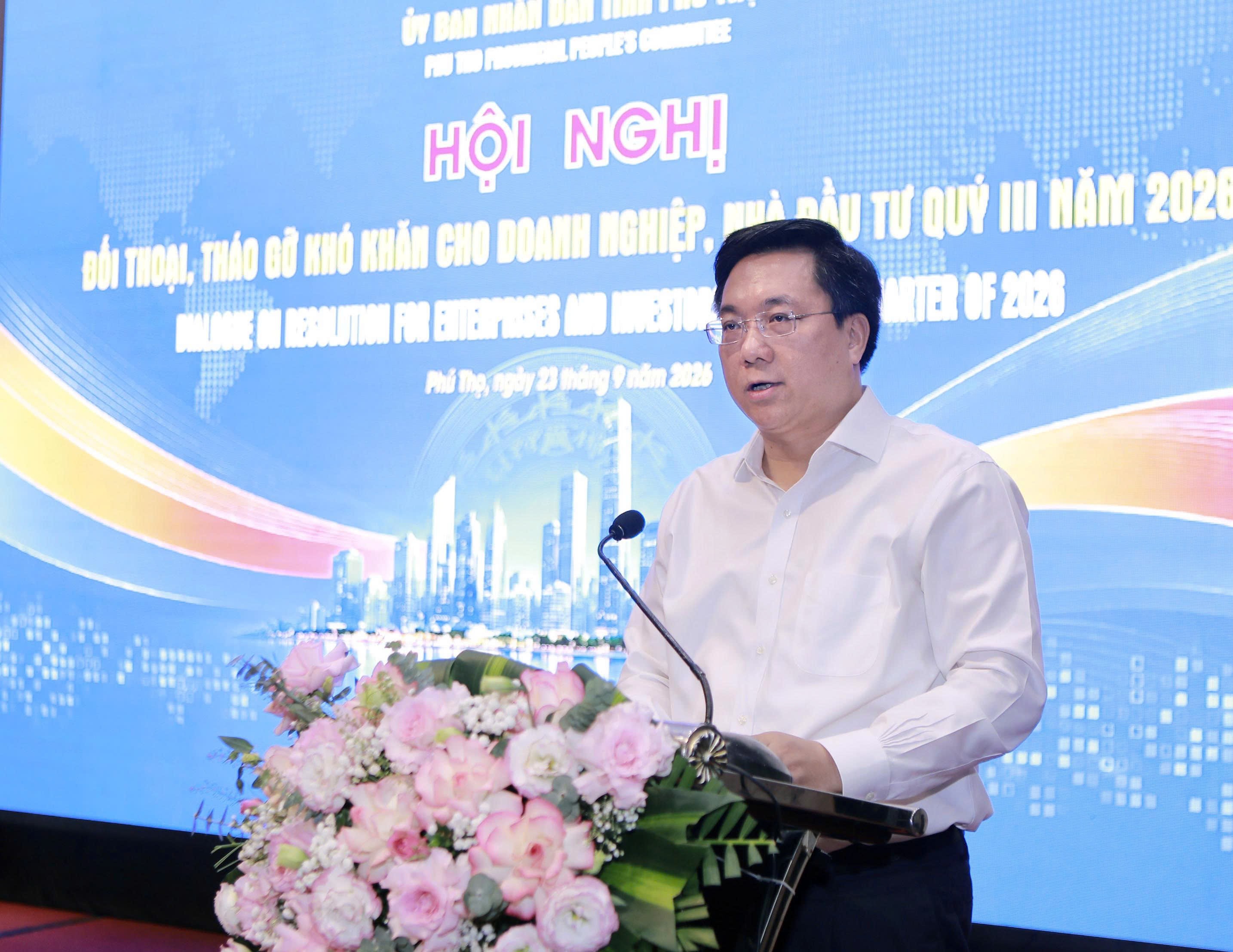 3-chu-tich-ubnd-tinh-tran-duy-dong-phat-bieu-tai-hoi-nghi-1790161980.jpg