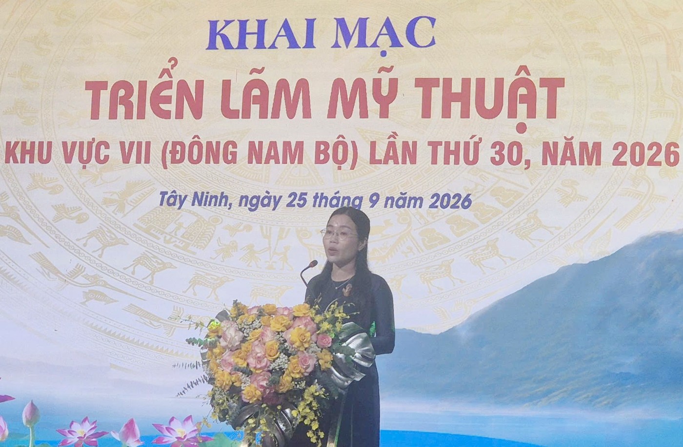 trien-lam-my-thuat-1-1790332152.jpg