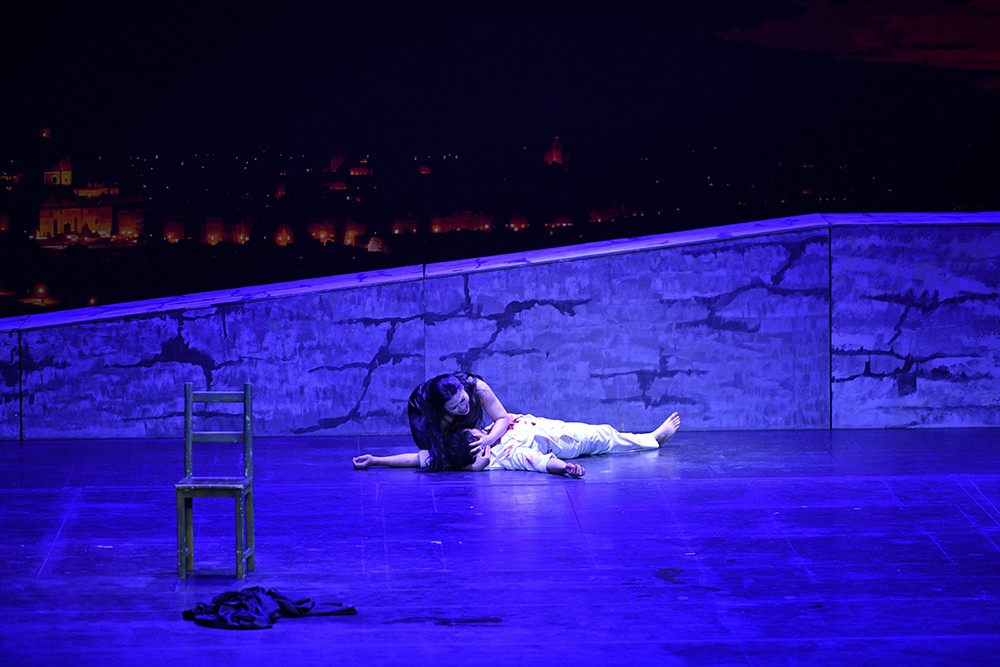 tosca4-1790496569.jpg