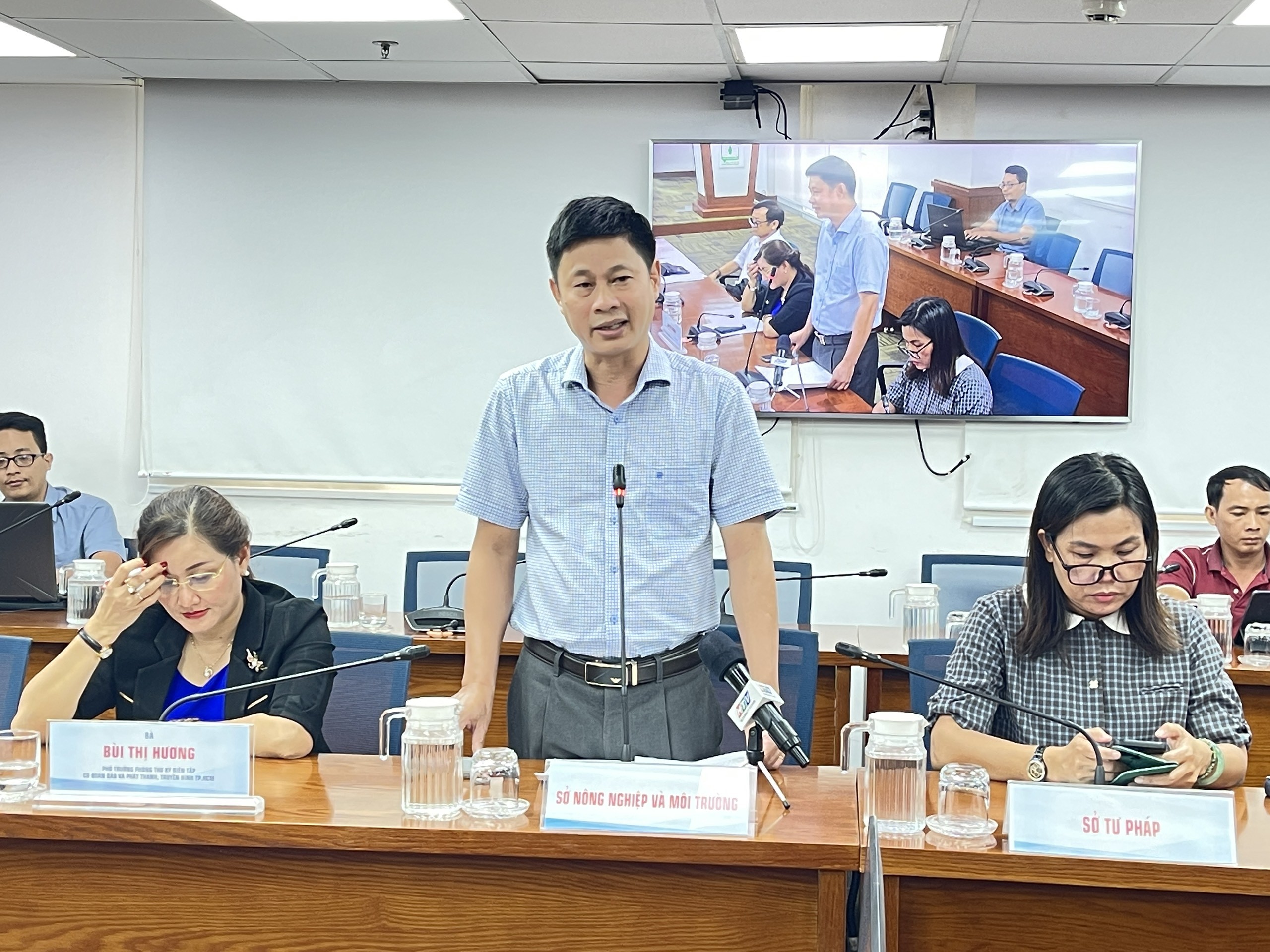 hop-bao-tp-2-1791453830.jpg