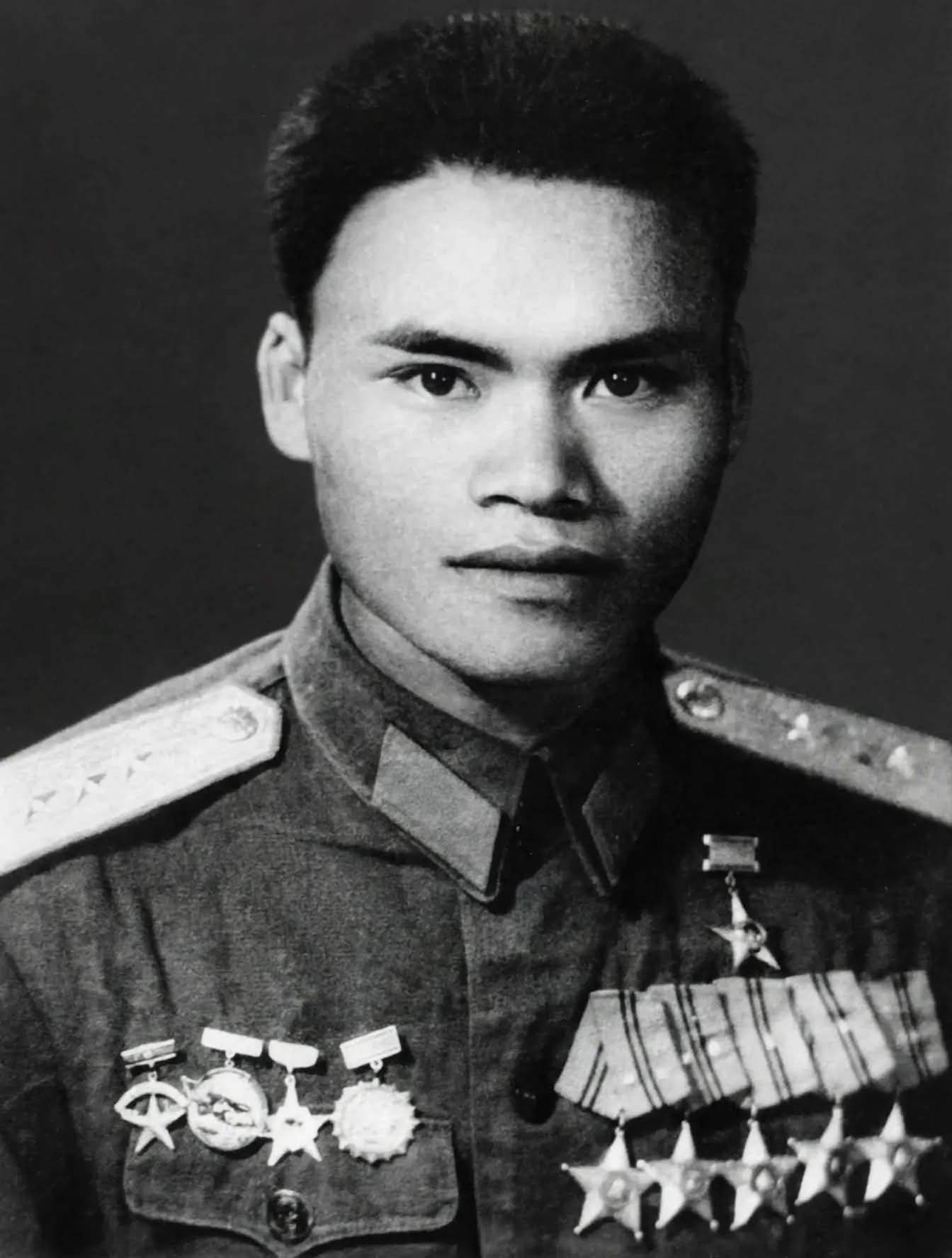 tai-xuong-1792071470.jpg