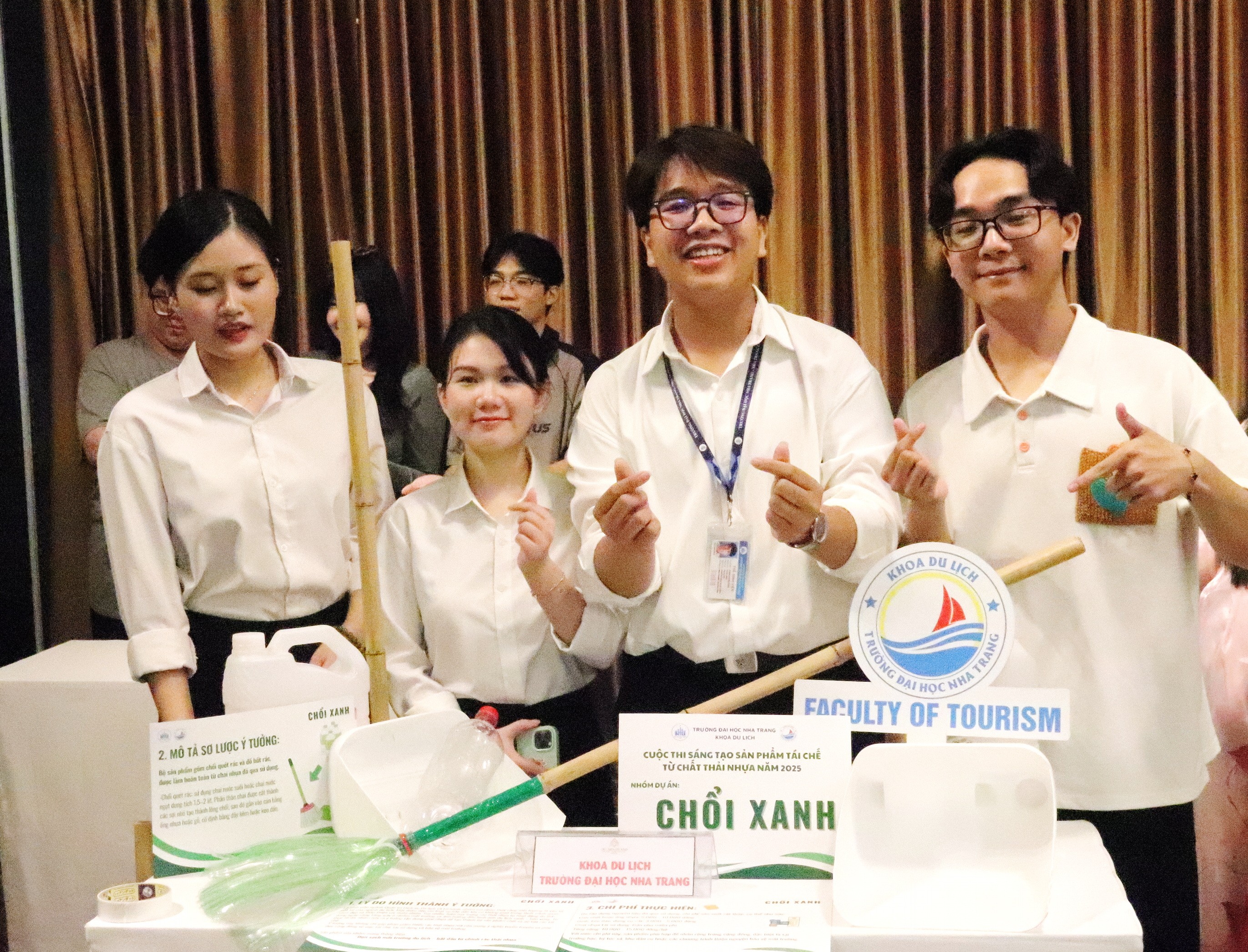 khoa-du-lich-dai-hoc-nha-trang-1762046844.JPG