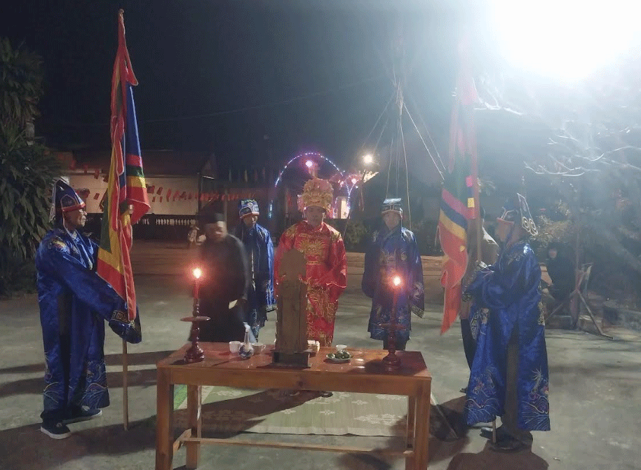 (36)-Tục “Đốt đình liệu” ở làng Đồng Bồng - nét văn hoá độc đáo, hiếm thấy ở xứ Thanh