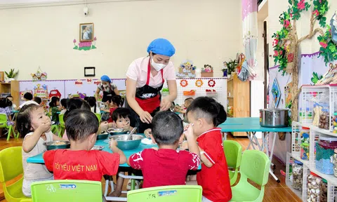 Phú Thọ: Xã Tam Dương kiểm soát chặt chẽ bữa ăn bán trú, nâng cao chất lượng chăm sóc trẻ em, học sinh