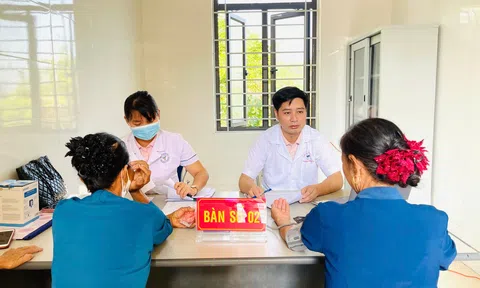 Phú Thọ: Bệnh viện Tâm thần Vĩnh Phúc khám sàng lọc sức khỏe tâm thần cho người dân xã Hoàng An