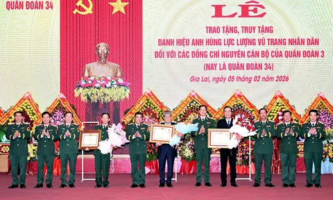 Quân đoàn 34: Tổ chức Lễ trao tặng, truy tặng danh hiệu Anh hùng Lực lượng vũ trang nhân dân