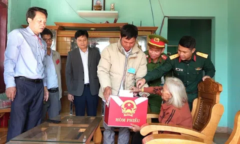 Cử tri Gia Lai- Quảng Ngãi hân hoan tham gia bỏ phiếu bầu cử