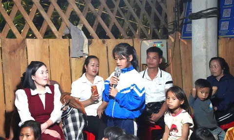 Quàng Ngãi: Tu Mơ Rông tiếp sức cho học sinh đến trường bằng những việc làm thiết thực