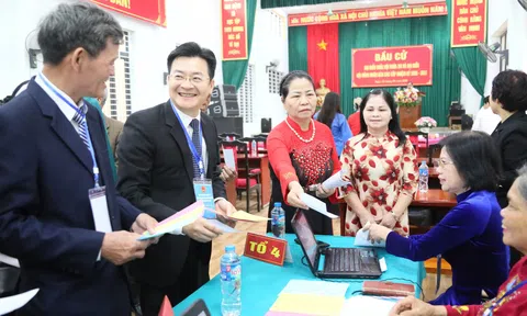 Phú Thọ: Người dân xã Lương Sơn tham gia bầu đại biểu Quốc hội và HĐND các cấp