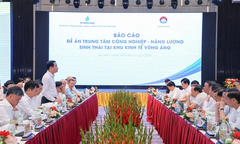 Petrovietnam cùng Hà Tĩnh: Cộng hưởng nguồn lực, định hình  mô hình phát triển mới