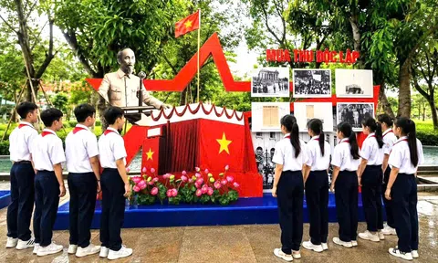 Nghệ An: Phóng sự ảnh Khu Di tích Kim Liên thu hút du khách trong dịp nghỉ lễ Quốc khánh 2/9
