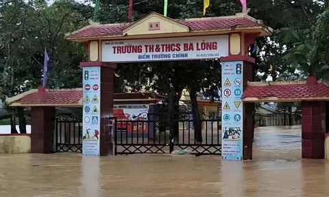 Quảng Trị yêu cầu cho học sinh nghỉ học khi mưa lũ nguy hiểm