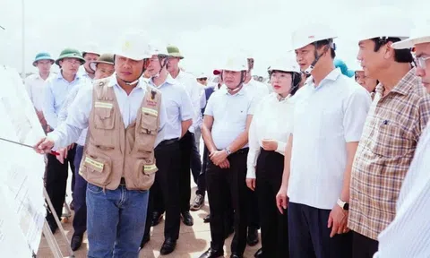 Quảng Trị: Lãnh đạo tỉnh kiểm tra, khảo sát thực địa triển khai các  dự án trọng điểm