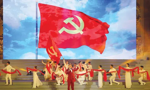 Năm Bính Ngọ và hành trình gần một thế kỷ mùa Xuân có Đảng