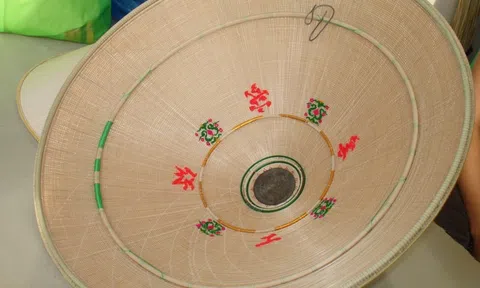 Nón ngựa Phú Gia - Kiệt tác đội đầu của miền đất võ