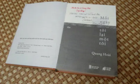Đọc sách và suy ngẫm: Một đời làm thơ, một đời đi qua chính mình – Quang Hoài “duyên nợ” với thi ca