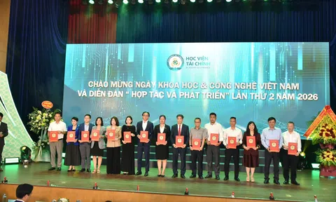 Học viện Tài chính và ProsFIN ký kết hợp tác: Gắn đào tạo tài chính – kế toán với thực tiễn doanh nghiệp