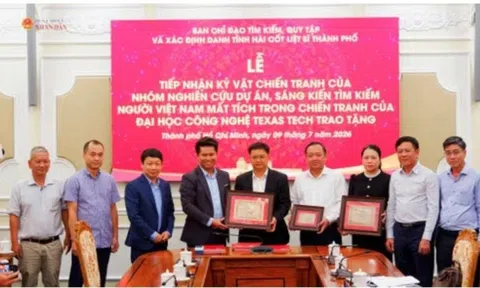 Dự án TTU-VWAI bàn giao thêm nhiều tư liệu quý phục vụ tìm kiếm liệt sĩ