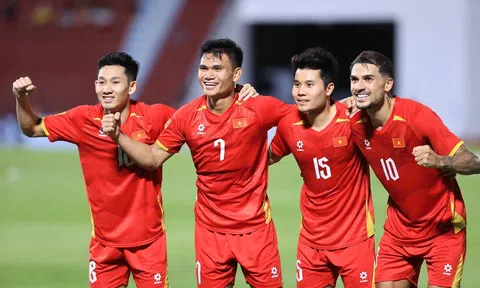 ĐT Việt Nam đánh bại Thái Lan 2-0 ở chung kế lượt đi trên sân khách, rộng cửa vô địch ASEAN Cup 2026