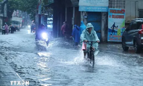 Ngày 17/9: Hà Nội và nhiều tỉnh Bắc Bộ mưa rất to