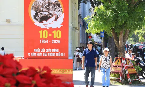 Kỷ niệm 72 năm Ngày giải phóng: Hà Nội từ hào khí mùa Thu đến khát vọng tương lai
