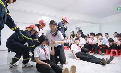 Lâm Đồng: Ra mắt Trung tâm Giáo dục cộng đồng về phòng chống cháy rừng và cứu hộ cứu nạn