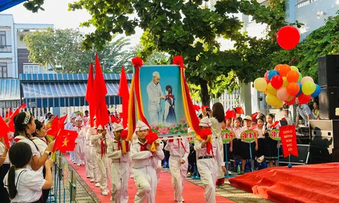TP Đà Nẵng: Rạng rỡ ngày khai giảng năm học mới