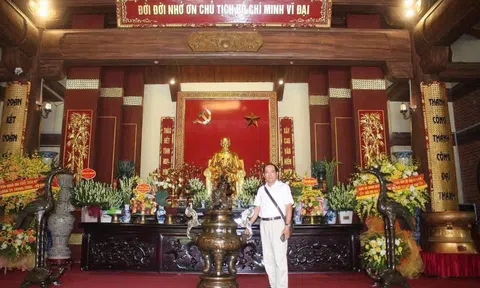 Thăm Nhà tưởng niệm Bác Hồ tại an toàn khu Định Hóa Thái Nguyên (ATK)