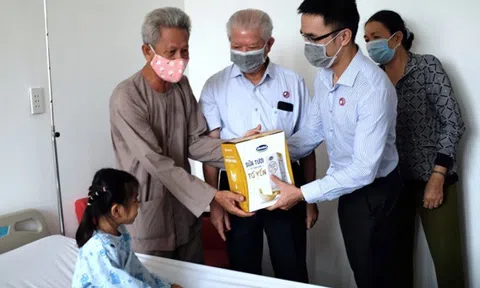 Vinamilk tiếp tục chương trình hỗ trợ kinh phí mổ tim cho trẻ em nghèo trong năm 2021