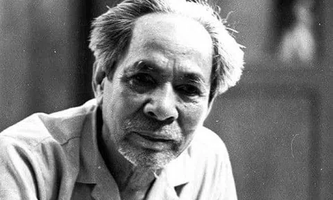 Mái trường làng và nhà thơ quê hương
