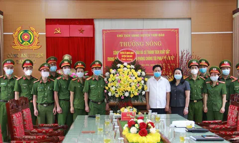 Vĩnh Phúc: Thưởng nóng công an huyện Tam Đảo có thành tích xuất sắc trong công tác phòng chống tội phạm về ma túy