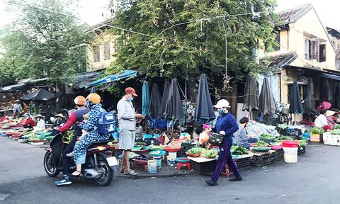 Nỗi niềm đi chợ mùa dịch