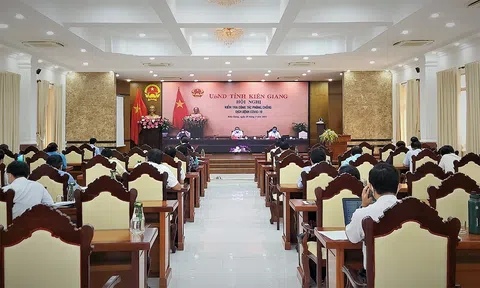 Kiên Giang: Yêu cầu người dân không ra đường từ sau 18 giờ đến 06 giờ sáng