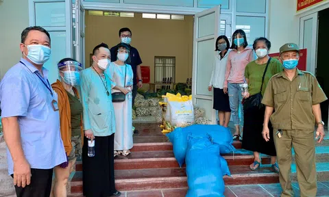 Cùng cả nước chung tay chống giặc covid-19